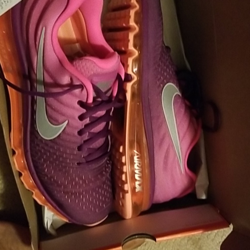 Size 11 Woman Nike Air Max Brand New